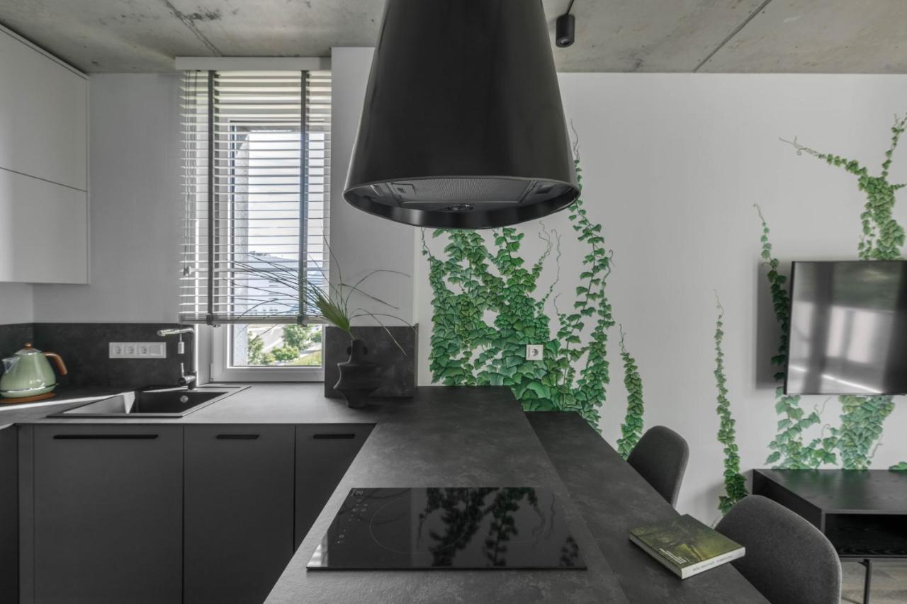 Urban Jungle Apartments By Reside Baltic 빌뉴스 외부 사진