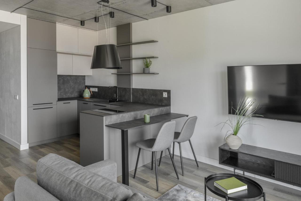 Urban Jungle Apartments By Reside Baltic 빌뉴스 외부 사진